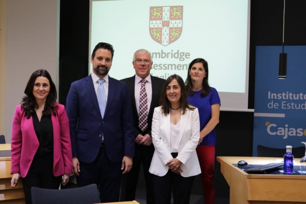 El Instituto de Estudios Cajasol ofrece las titulaciones de ingl&eacute;s de Cambridge a sus alumnos