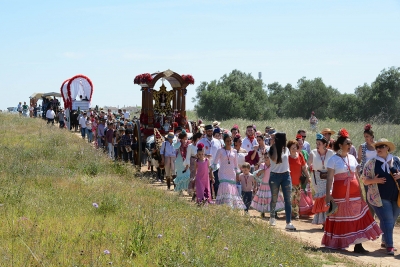 Los tomare&ntilde;os viven una gran romer&iacute;a de San Sebasti&aacute;n en el parque del olivar del Zaud&iacute;n