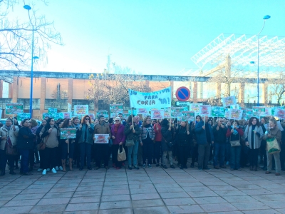 Coria se manifiesta de nuevo para solucionar sus problemas educativos