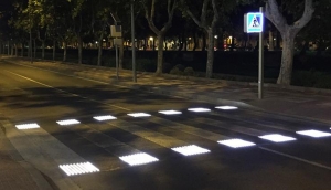 El Ayuntamiento de Tomares instalar&aacute; pasos de cebra inteligentes