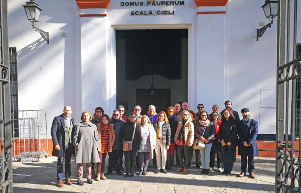 Inter&eacute;s en Sevilla por hacer la ruta de los Relojes de Sol propuesta por el arquitecto Honorio Aguilar