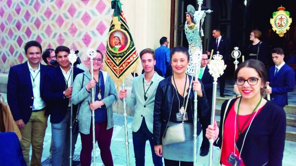 Importante labor del Grupo Joven de la Vera Cruz de Villamanrique