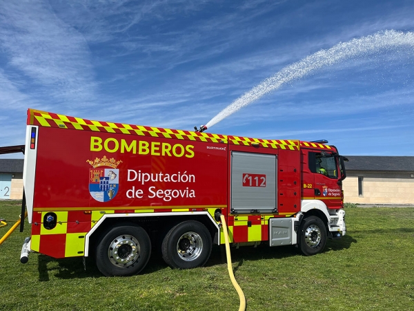 Surtruck lleva a Interschutz sus avances en veh&iacute;culos de emergencias y en ciberseguridad embarcada