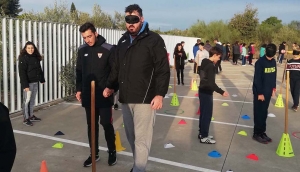 Un millar de estudiantes empatizan con la diversidad funcional en Mairena del Aljarafe