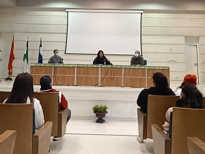 J&oacute;venes de Hu&eacute;var reciben formaci&oacute;n en energ&iacute;as renovables