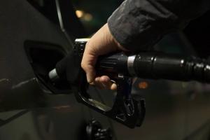 C&oacute;mo ahorrar gasolina en tu coche