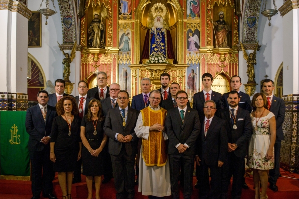 Toma posesi&oacute;n la nueva Junta de Gobierno de la Hermandad de Santiago Ap&oacute;stol de Castilleja de la Cuesta, presidida por Diego Villar