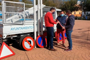 La Algaba tendr&aacute; se&ntilde;ales de tr&aacute;fico fabricadas con materiales reciclados para reforzar su compromiso con el medio ambiente y aumentar la seguridad vial