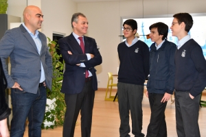 Media Interactiva entrega la ayuda que permitir&aacute; al Colegio Buen Pastor representar a Espa&ntilde;a en las Olimpiadas de Ciencia de Doha