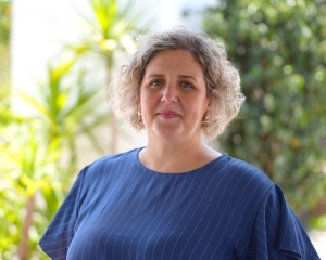 Clara Monrob&eacute;, alcaldesa de Bollullos de la Mitaci&oacute;n: &ldquo;Hemos pasado de no tener Pabell&oacute;n a disponer de uno de los mejores equipados de la comarca&rdquo;