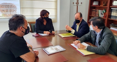 El Ayuntamiento de Espartinas solicita al consorcio de Transporte mayor frecuencia de paso de los autobuses y servicios con la estaci&oacute;n de tren, metro y hospital