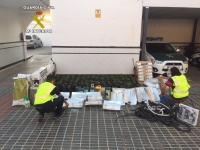 La Guardia Civil desmantela una plantaci&oacute;n de marihuana en una casa ocupada ilegalmente