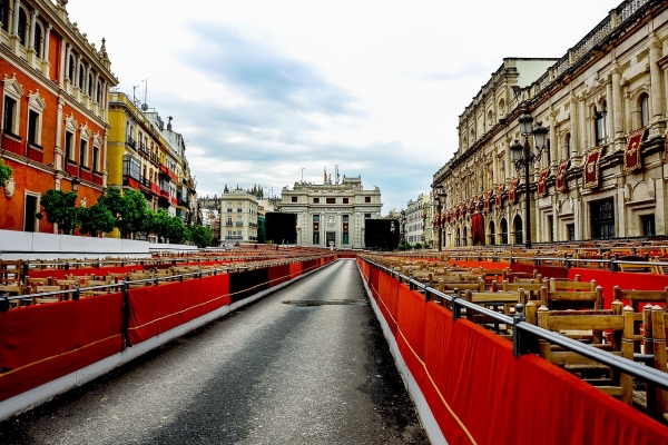FACUA Sevilla reclama la devoluci&oacute;n del importe de los abonos de las sillas y palcos de Semana Santa