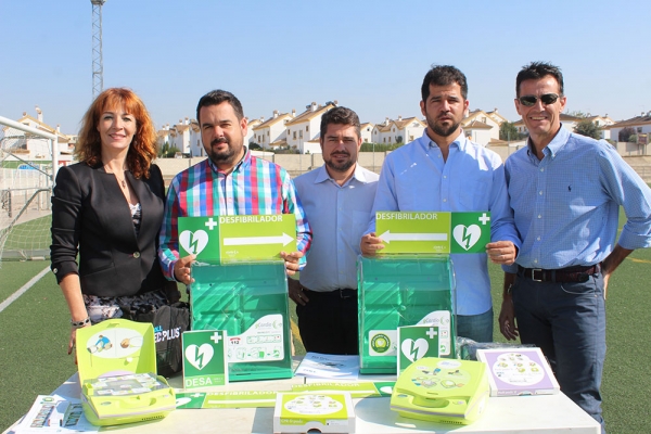 El Ayuntamiento de Gines adquiere nuevos desfibriladores para las instalaciones deportivas municipales