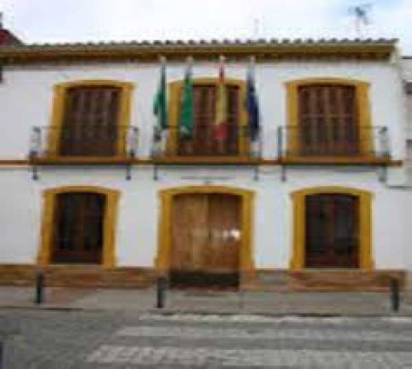 El Ayuntamiento  de Mairena del Aljarafe aporta 425.000 euros para ayudas de emergencia social